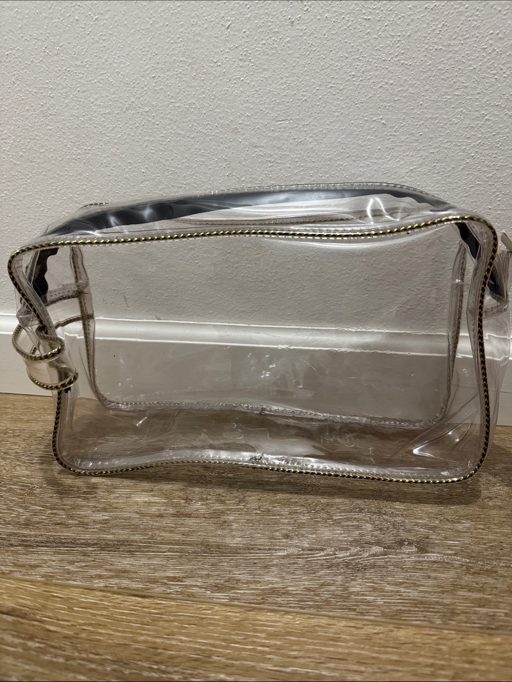 NWT Vintage storage clear vintage travel case vintage toiletries black & Gold
